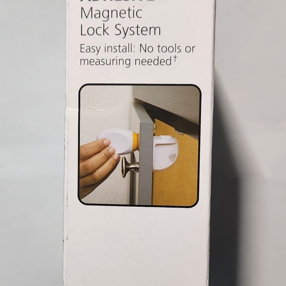 Safety 1st Adhesive Magnetic Lock System - Picture 5 of 6